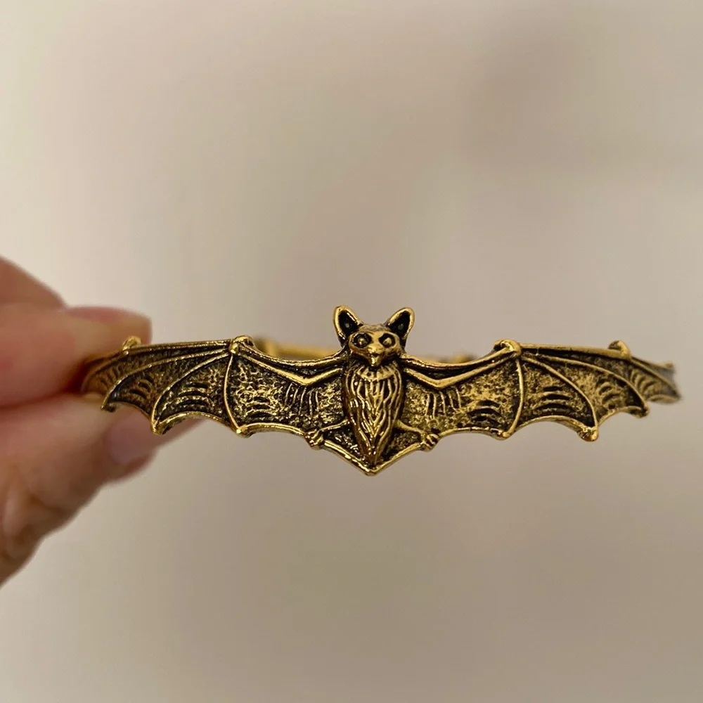 Creative Bat Bracelets - Picture 1 of 2